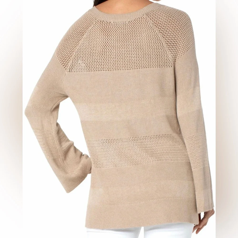 Liverpool Los Angeles | Womens Texture Blocked Raglan Sweater Sand Heather - Picture 4 of 9